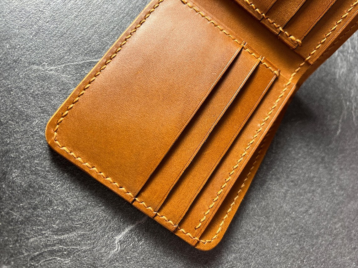 Money Clip Bifold Wallet in Italian Full-Grain Leather